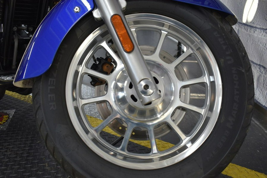 2013 Triumph America Two-Tone