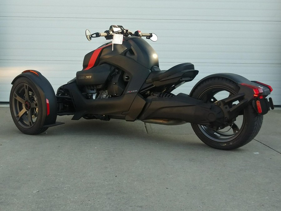 2021 Can-Am Ryker Rotax® 600 ACE™ - Classic Series