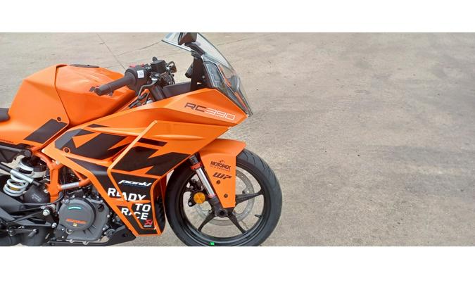 2023 KTM RC 390