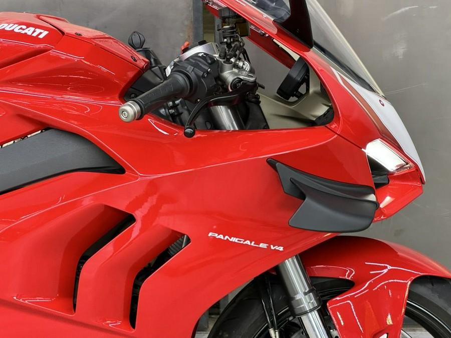 2021 Ducati Panigale V4 Ducati Red