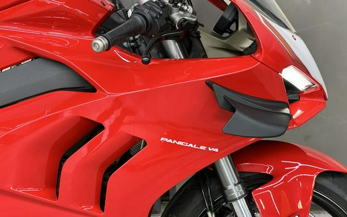 2021 Ducati Panigale V4 Ducati Red