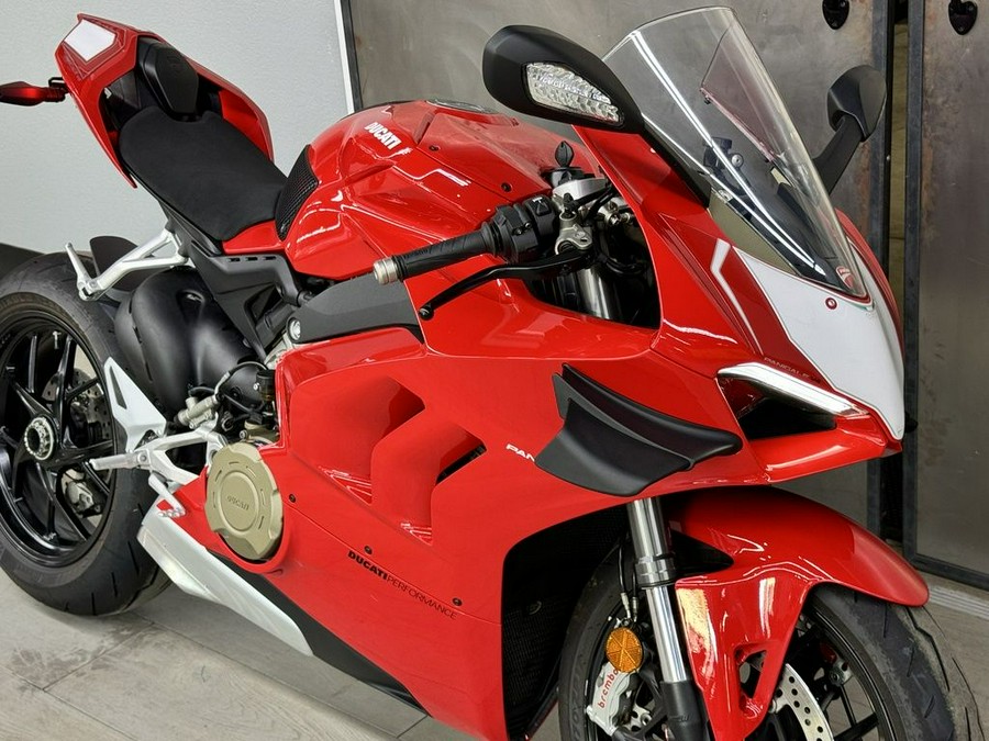 2021 Ducati Panigale V4 Ducati Red