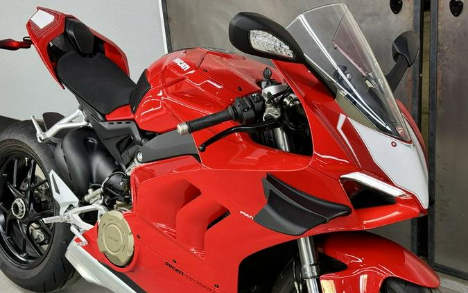 2021 Ducati Panigale V4 Ducati Red