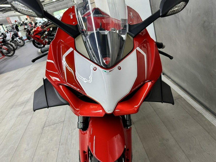 2021 Ducati Panigale V4 Ducati Red