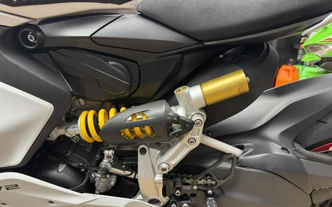 2023 Ducati Panigale V2 White Rosso Livery