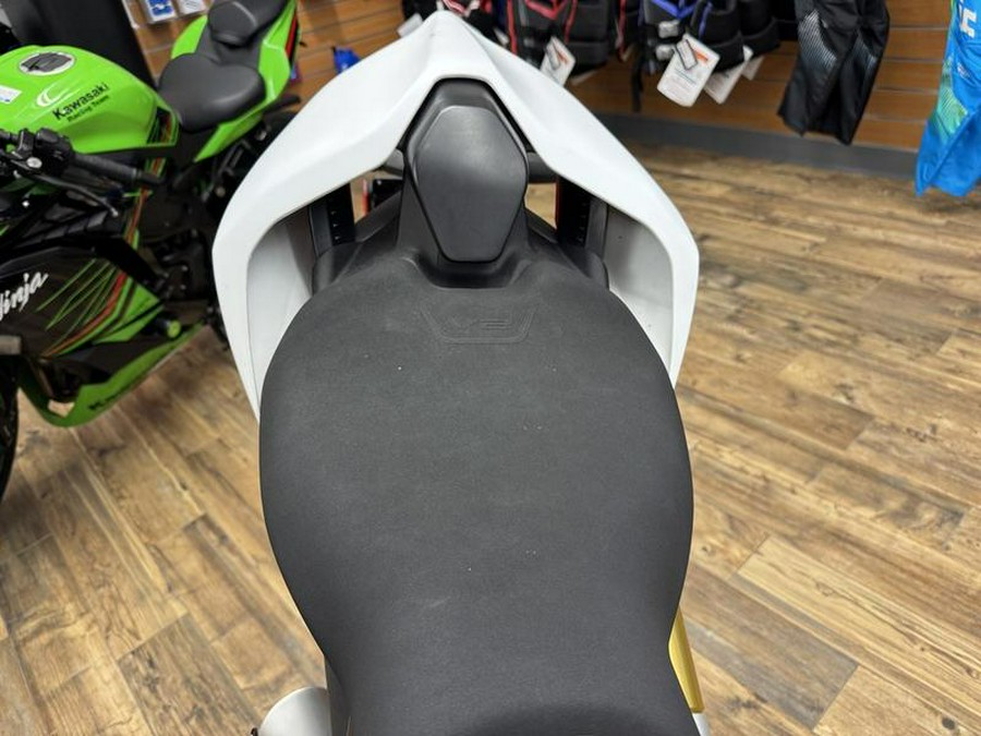 2023 Ducati Panigale V2 White Rosso Livery