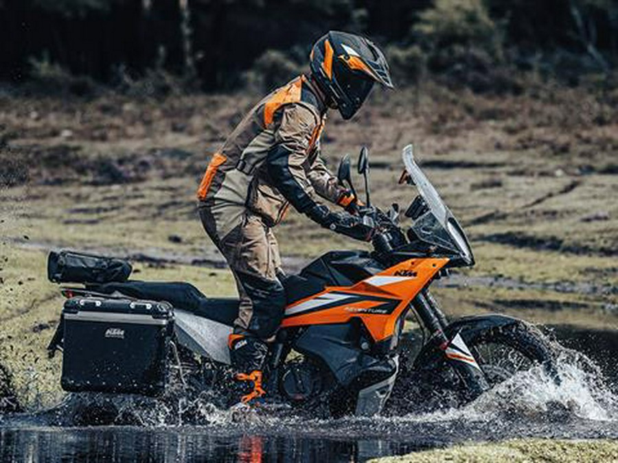 2023 KTM 890 Adventure