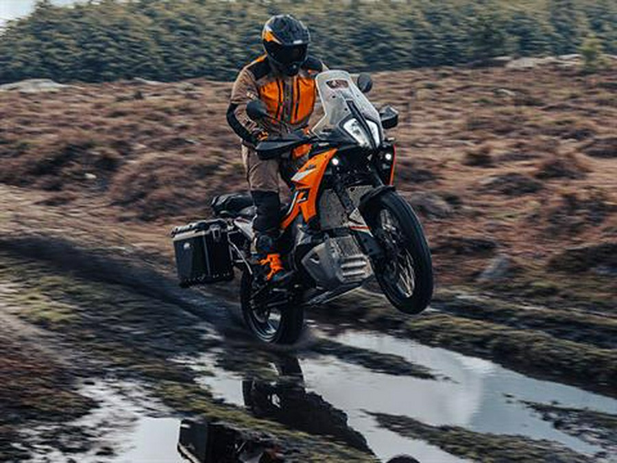 2023 KTM 890 Adventure