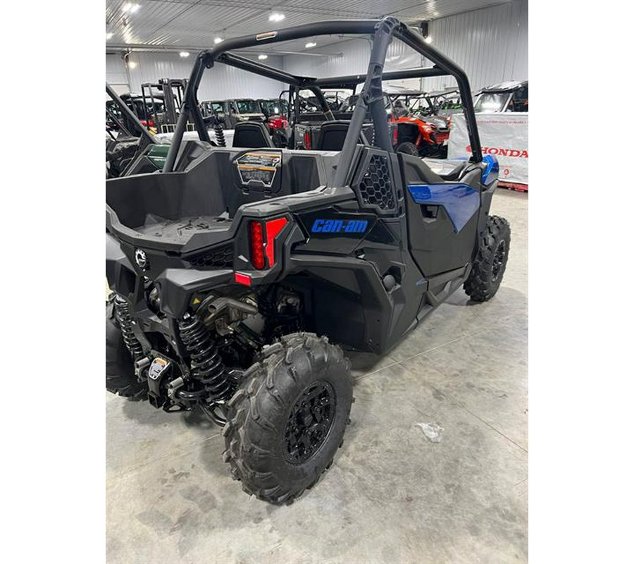 2023 Can-Am Maverick Trail DPS 1000