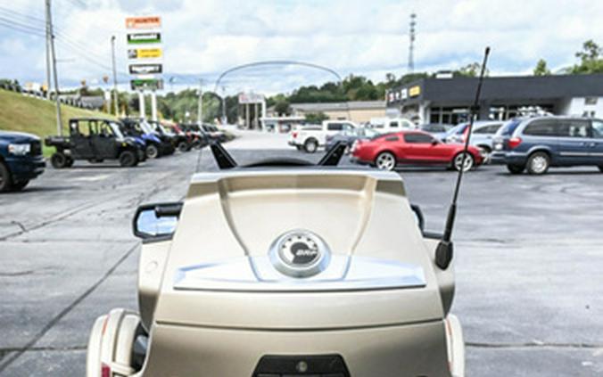 2017 Can-Am Spyder RT S 6-Speed Semi-Automatic (SE6)