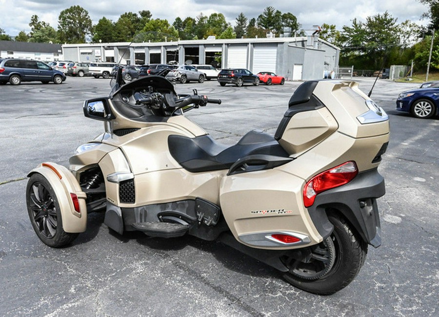 2017 Can-Am Spyder RT S 6-Speed Semi-Automatic (SE6)