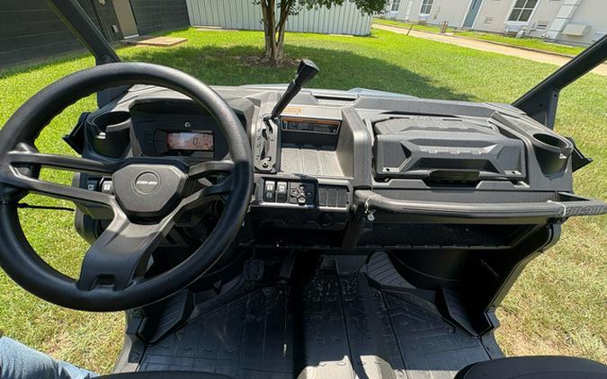 2025 Can-Am Defender XT HD9