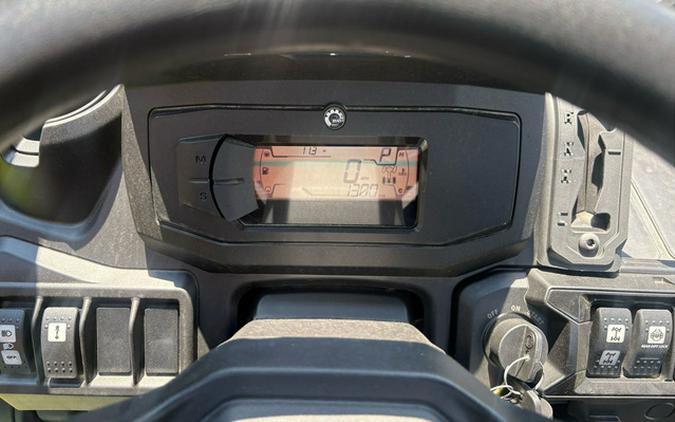 2025 Can-Am Defender XT HD9