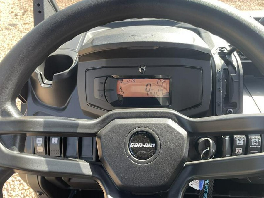 2026 Can-Am® Defender MAX XT HD9