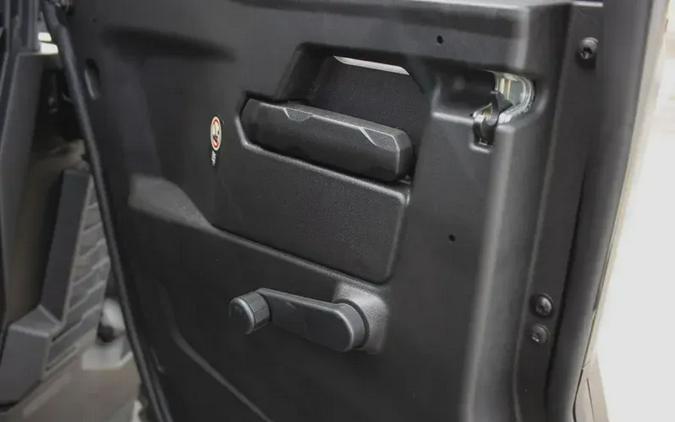 2026 CAN-AM DEFENDER MAX LONE STAR CAB HD11