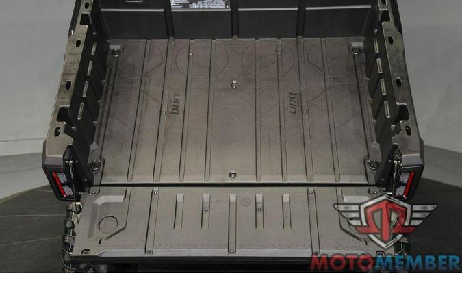 2026 Can-Am Defender MAX XT CAB HD11 With 10.25 in. Infotainment