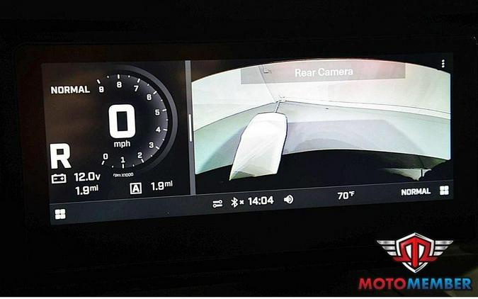 2026 Can-Am Defender MAX XT CAB HD11 With 10.25 in. Infotainment