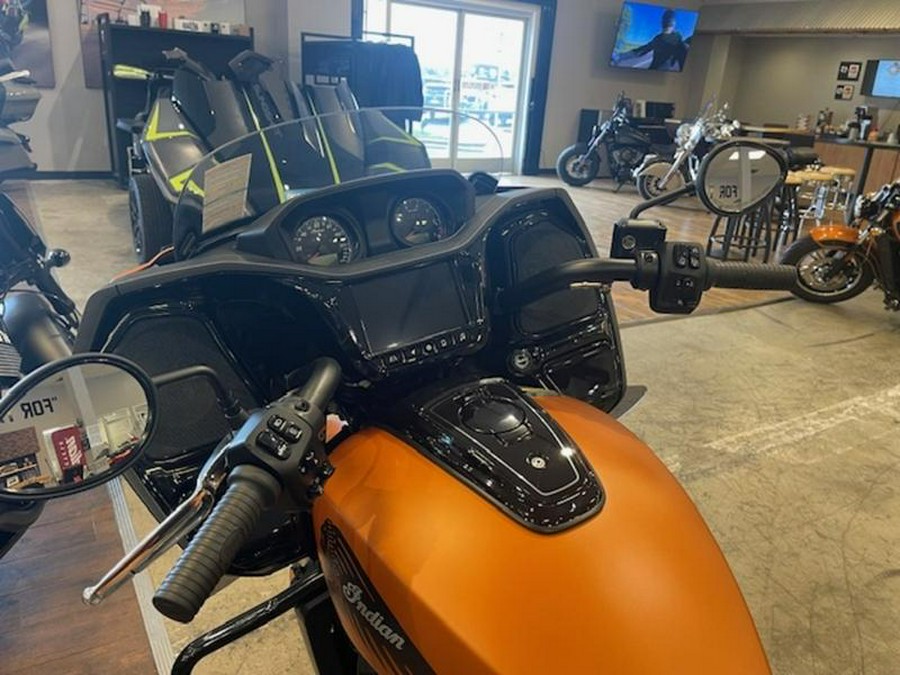 2023 Indian Motorcycle® Challenger® Dark Horse® Icon Riot Orange Smoke