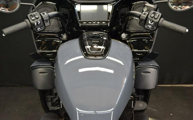 2024 Indian Motorcycle® Pursuit® Dark Horse® Stealth Gray