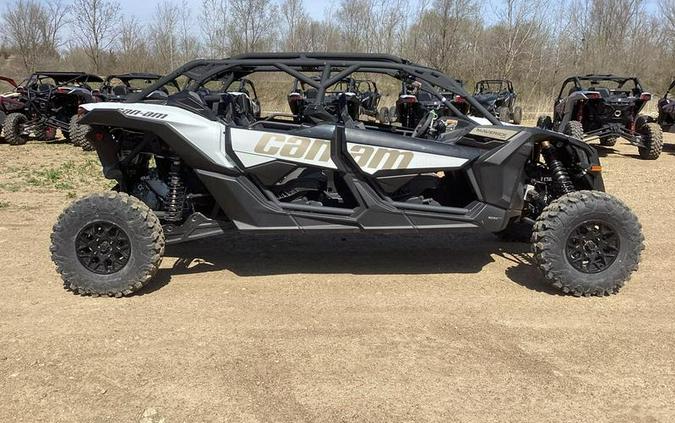 2024 Can-Am® Maverick X3 MAX RS Turbo RR Catalyst Gray