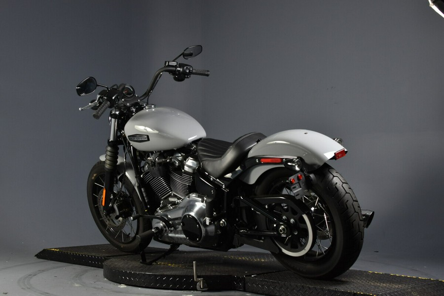 2025 Harley-Davidson Street Bob