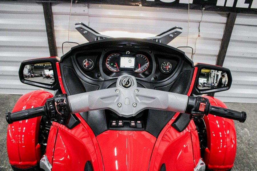 2012 Can-Am Spyder® RT SM5