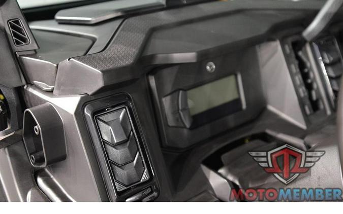 2026 Can-Am Defender MAX XT CAB HD11 With 10.25 in. Infotainment Dark Wildland Camo
