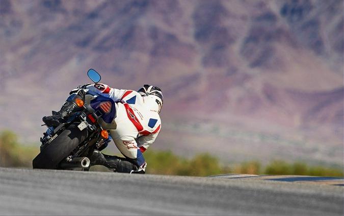 2015 Yamaha Motor Corp., USA YZF-R6