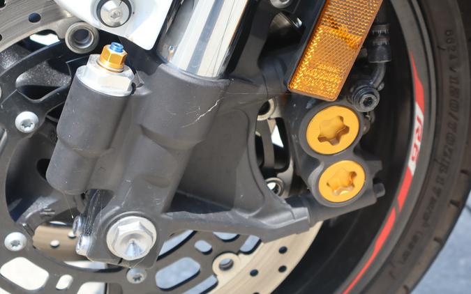 2015 Yamaha Motor Corp., USA YZF-R6
