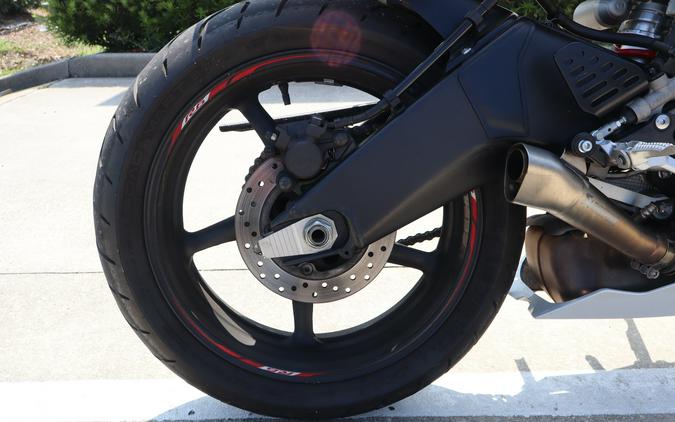 2015 Yamaha Motor Corp., USA YZF-R6