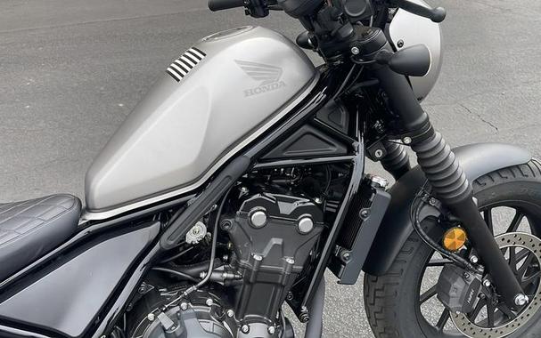 2022 Honda® Rebel 500 ABS SE