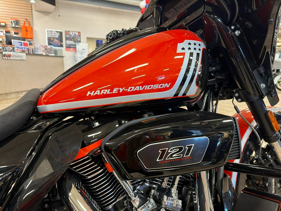 2024 Harley-Davidson CVO™ Street Glide®