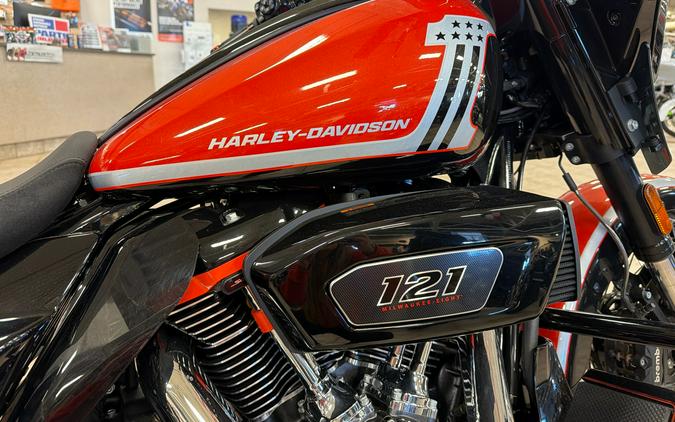2024 Harley-Davidson CVO™ Street Glide®