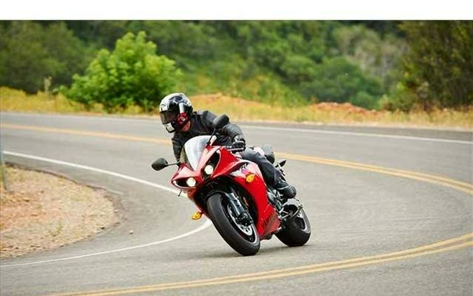 2014 Yamaha Motor Corp., USA YZF-R1