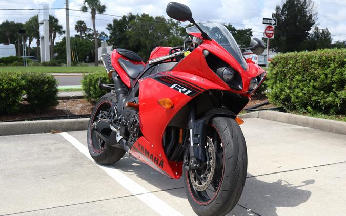 2014 Yamaha Motor Corp., USA YZF-R1