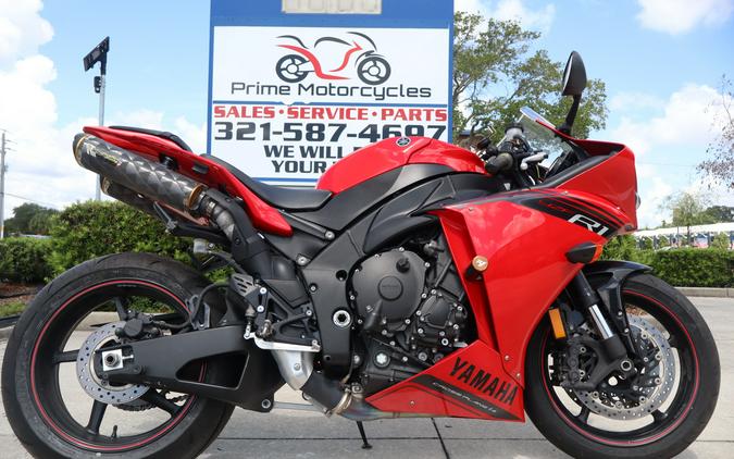 2014 Yamaha Motor Corp., USA YZF-R1