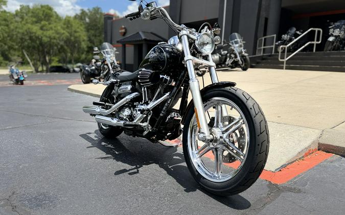 FXDC 2012 Super Glide® Custom