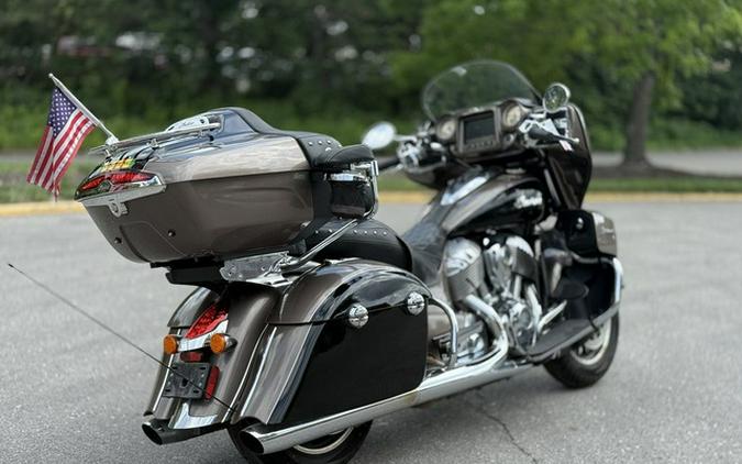 2018 Indian Roadmaster ABS Polish.Bronze Over Thund.Black w/Silver Pinst. ABS Polish.Bronze Over Thund.Black WS