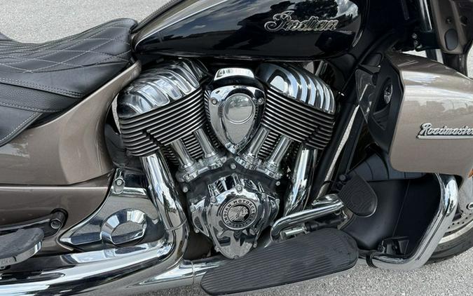 2018 Indian Roadmaster ABS Polish.Bronze Over Thund.Black w/Silver Pinst. ABS Polish.Bronze Over Thund.Black WS