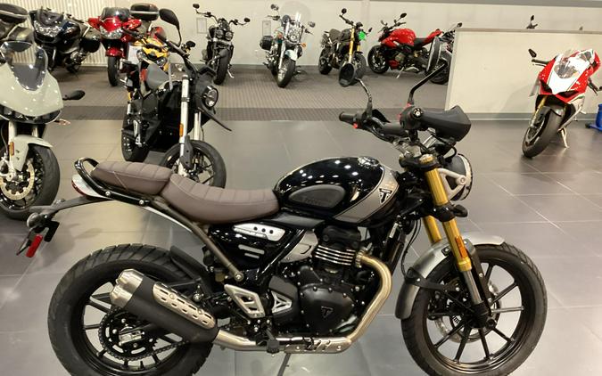 2024 Triumph Scrambler 400 X