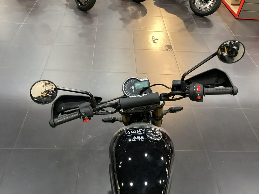 2024 Triumph Scrambler 400 X