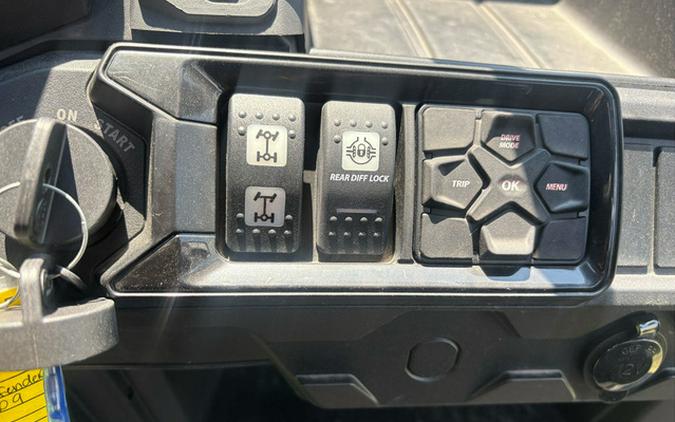 2025 Can-Am Defender XT HD9