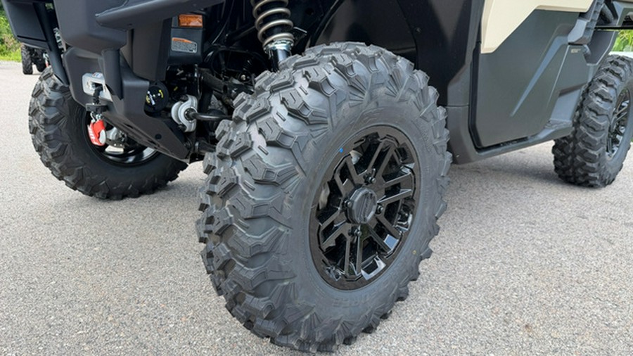 2026 Can-AM Defender Limited HD11