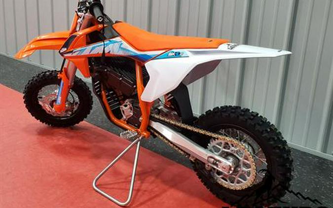 2024 KTM SX-E 3