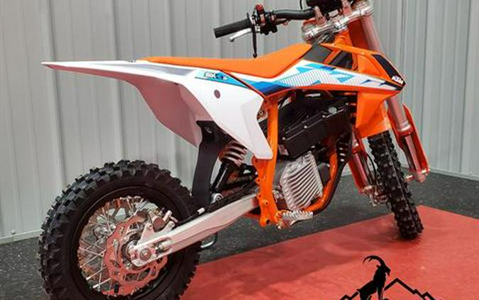 2024 KTM SX-E 3