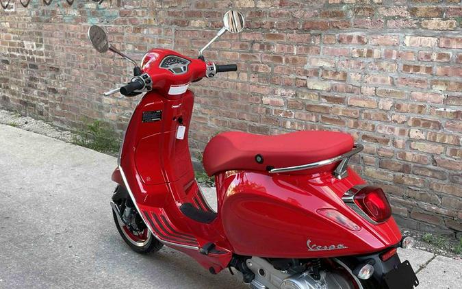 2023 Vespa Primavera 50 (red)