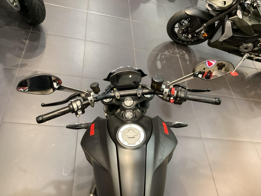 2024 Ducati Monster