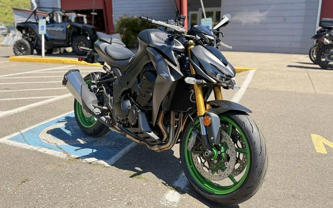 2026 Kawasaki Z1100 SE
