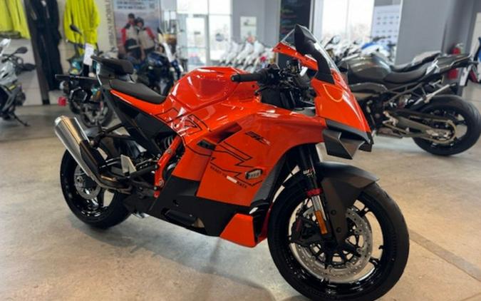 2026 KTM RC 990 R