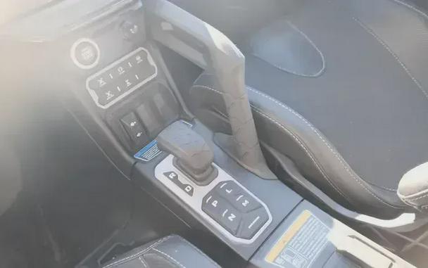 2026 CAN-AM MAVERICK R MAX X RC WITH SMARTSHOX 999T DCT